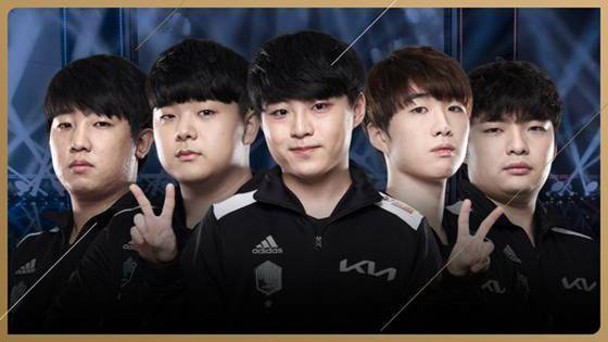 滁州琅琊区家庭羽毛球赛欢乐开赛