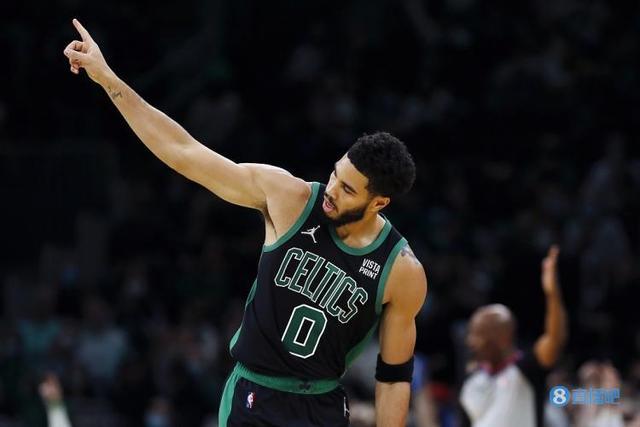 追平19年的自己！哈登今日首节27分，排在历史首节得分榜第五