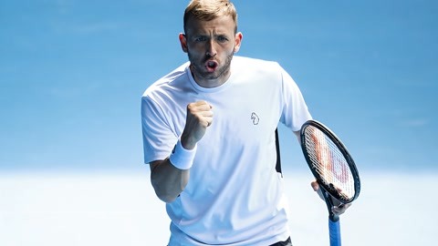 加比亚：赛季最后阶段也会做到最好，这件球衣就是这么要求的