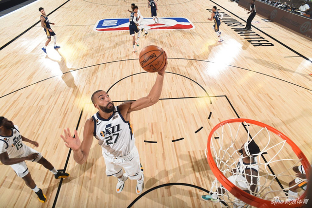 面对强敌时 面对强敌时